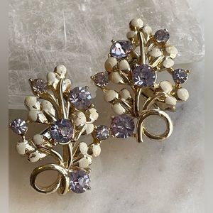 Vintage 50’s/60’s CORO Lavender earrings/ Sparkly purple & Ivory Coro Clip Ons